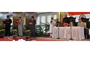 The Governor of Arunachal Pradesh Lt. General (Retd) Nirbhay Sharma administering the oath of office and secrecy to the new ministers at Darbar Hall, Raj Bhawan, Itanagar on 24th December 2014